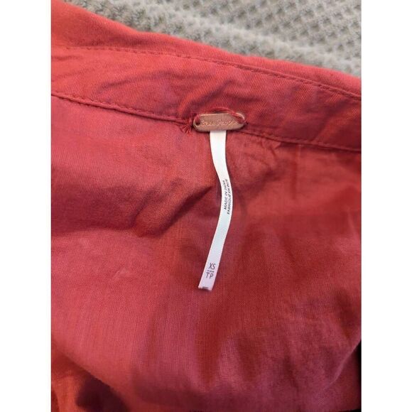 $128 Free People Thea Mini Button Up Dress In Blush Red Size XS - Picture 3 of 6